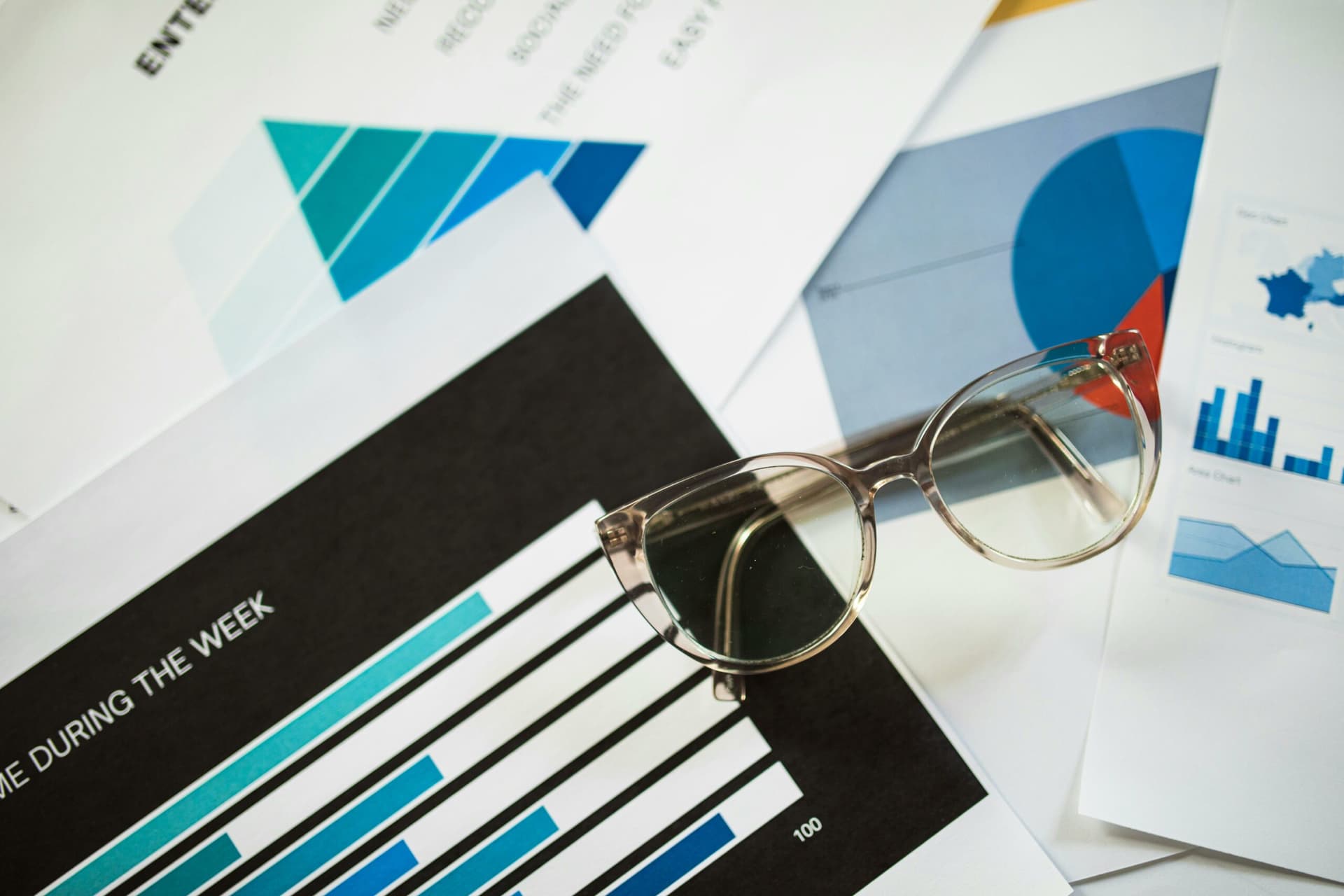 Les indicateurs de performance à suivre avec une agence SEO à Toulouse