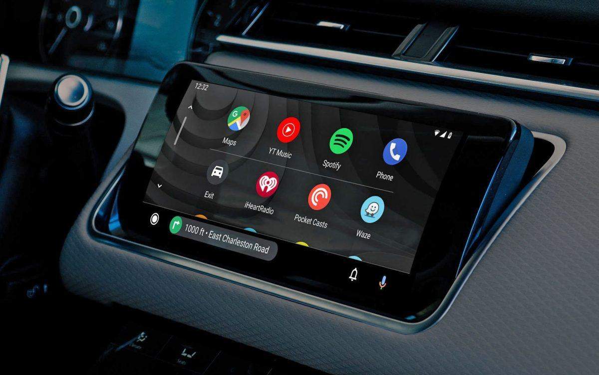 Apple Carplay, Android Auto : les solutions pour lier son smartphone à sa voiture